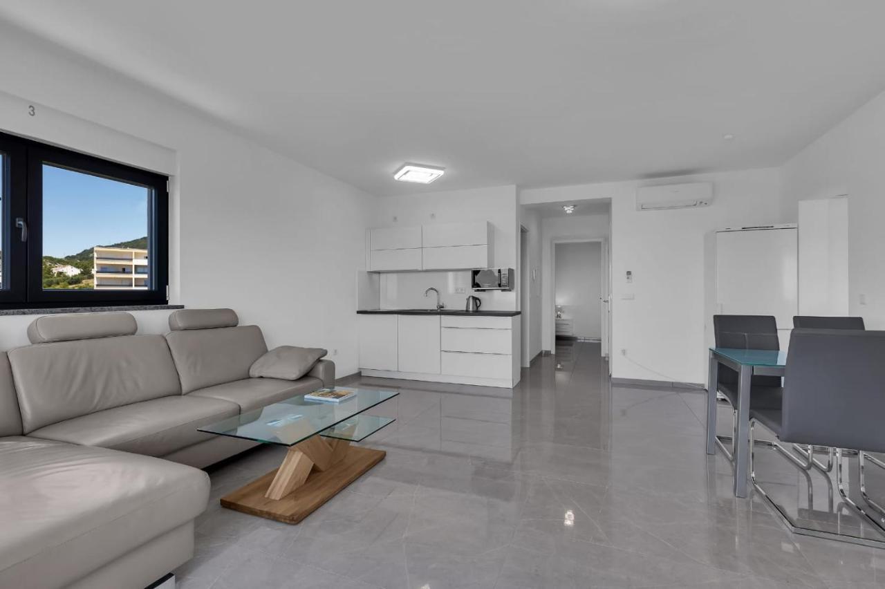 Villa Adria Makarska Luaran gambar
